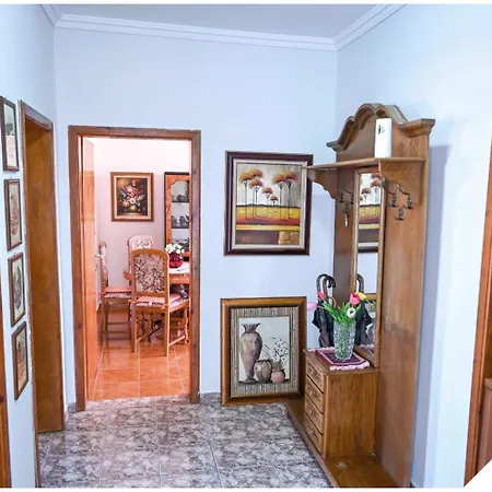 Grandma's Center Apartment *